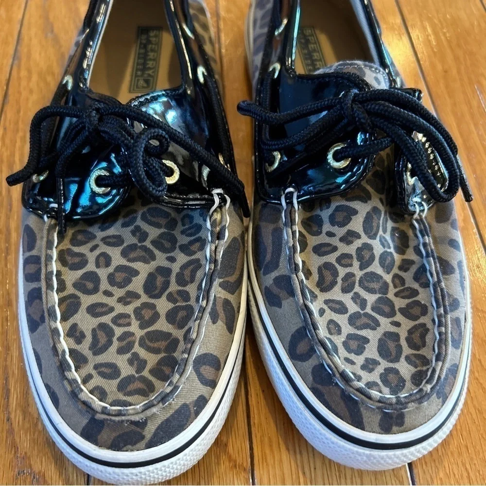 Sperry Top Sider Womens Size 7 Dock Boat Shoes Comfort Slip On Animal Print